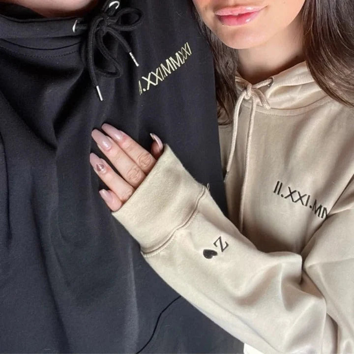 💖Custom Embroidered Roman Numeral Date Couple's Sweatshirt