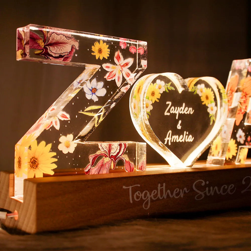 Personalized LED Acrylic Night Light – Couple Initials & Floral Design