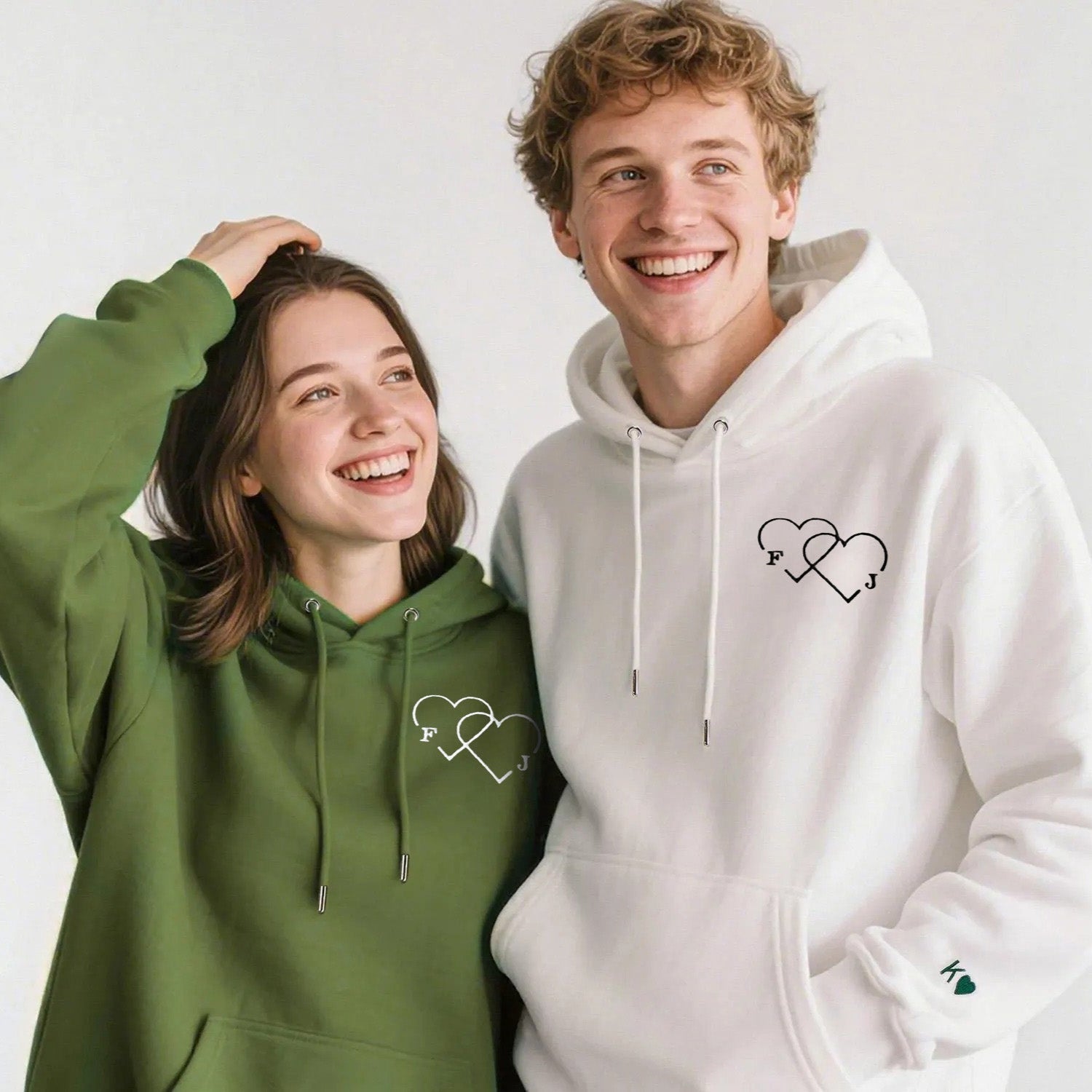 Embroidered double heart sweatshirt with personalized letters for couple