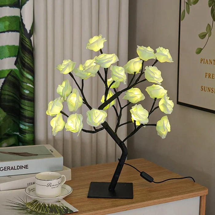 Forever Rose Tree Lamp⢠š„°