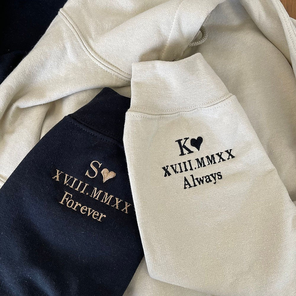 Embroidered Couple Portrait Sweatshirt with Roman Numeral Date,Couples Gift