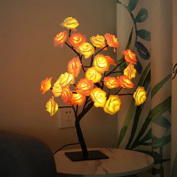Forever Rose Tree Lamp⢠š„°