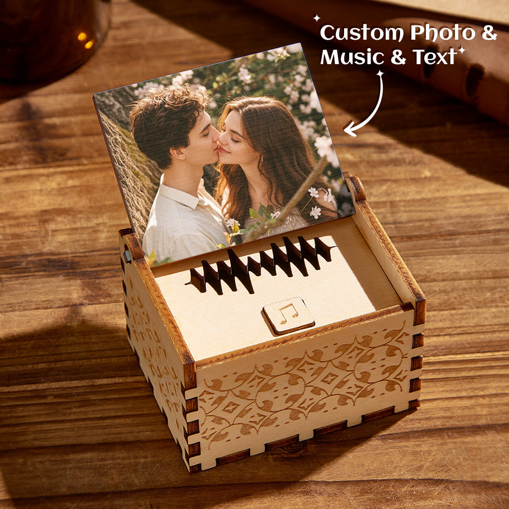 Personalized Digital Music Box for Couples - Engraved Wooden Music Box with Text & Melody of Your Choice π΅β¨