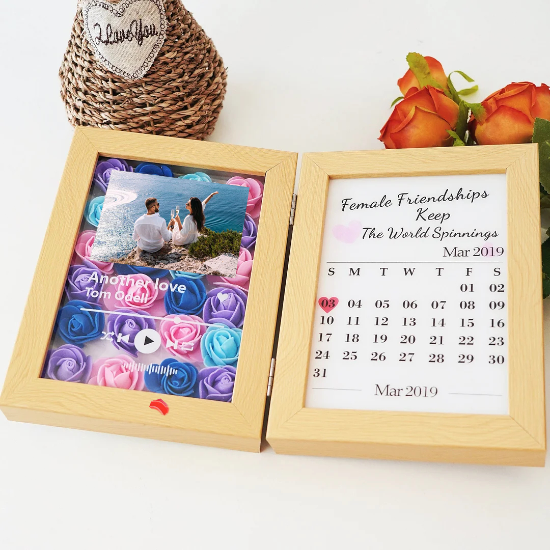 đșNew Custom Music Flowers Frame with Anniversary