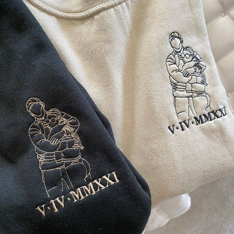 Embroidered Couple Portrait Sweatshirt with Roman Numeral Date,Couples Gift