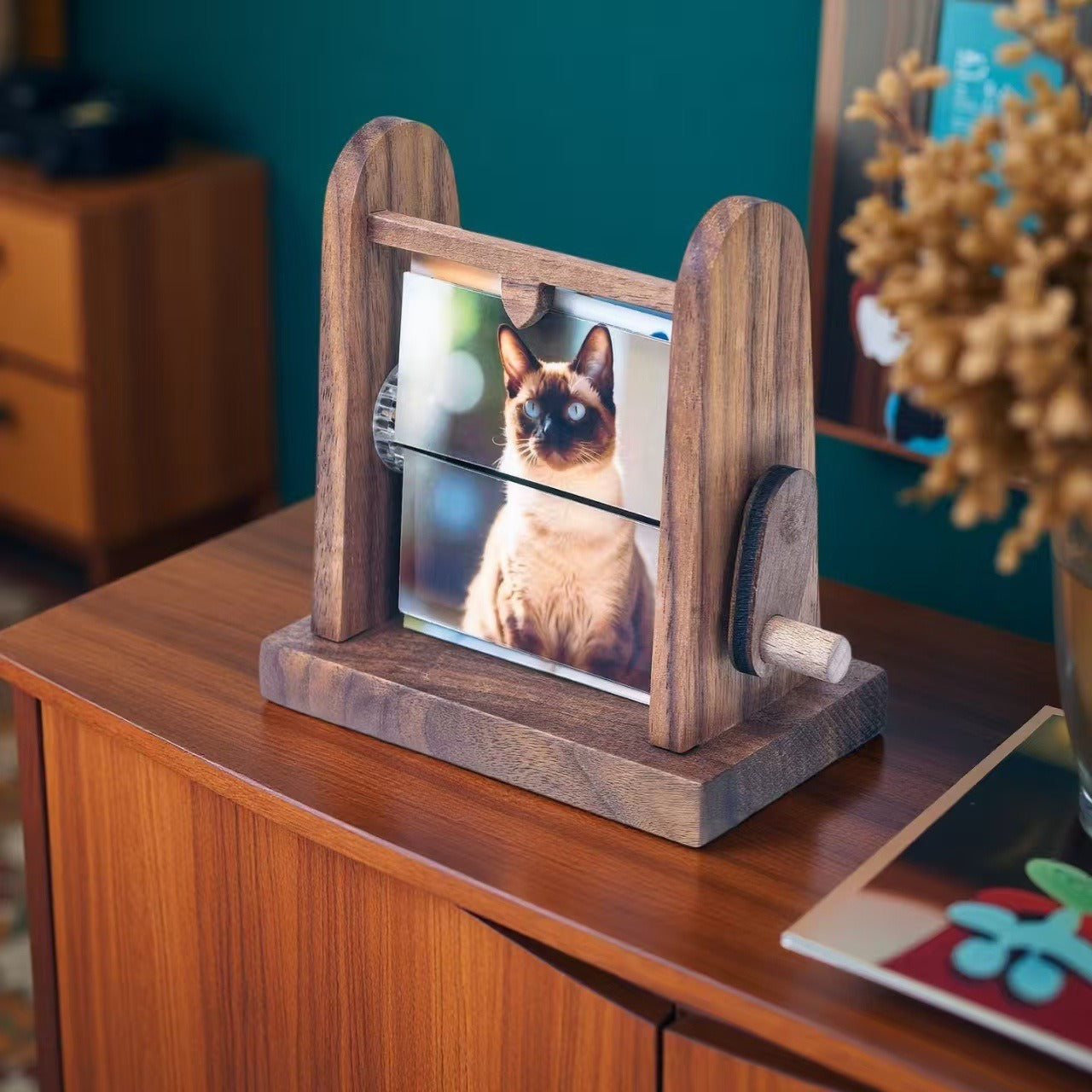 Custom-made Wooden Flip-top Photo Album Box With Crank Handle